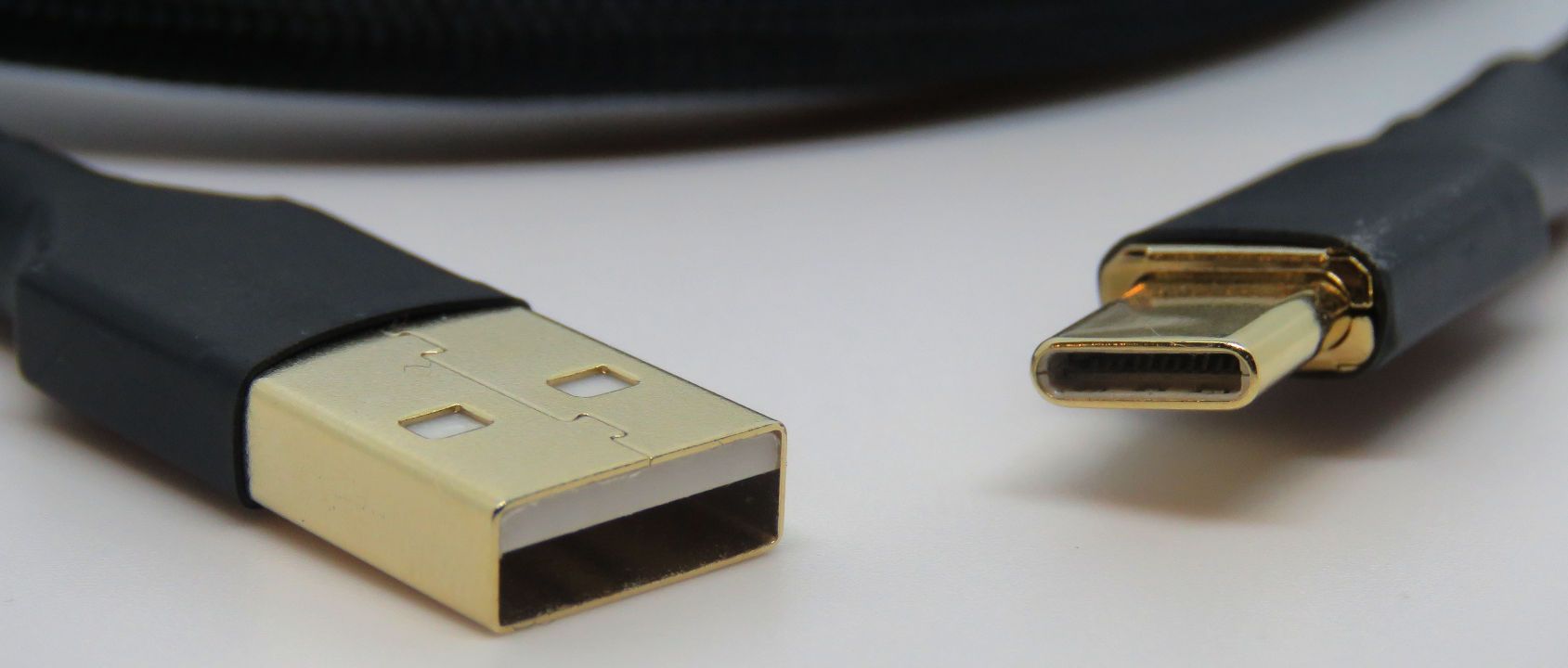 Reversible USB Type-C connector finalized: Devices, cables, and adapters  coming soon